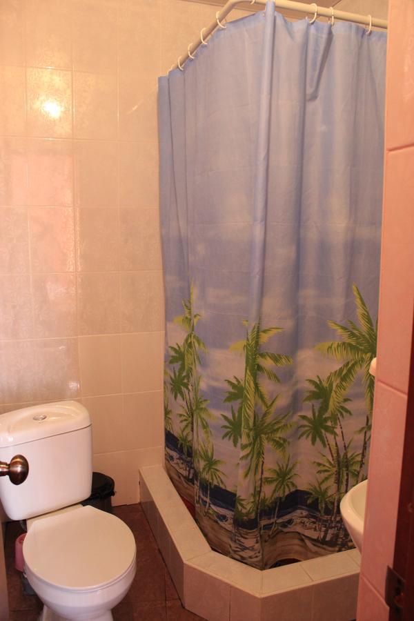 Emiliya Guest House Gagra Exterior foto